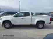 2016 Chevrolet Colorado 2WD WT z VIN 1GCHSBEA1G1206667, wystawiony jako IAAI lot #43340852 z przebiegiem 149 099 mil mil oraz . Historia ofert i sprzedaży dostępna na DreamBid. Obrazek 14.