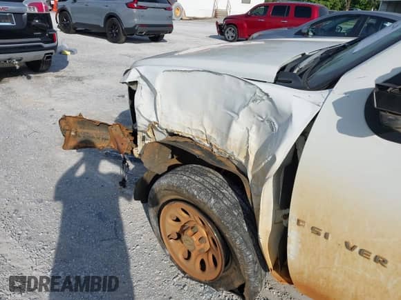 2008 Chevrolet Silverado 1500 Work Truck с VIN 1GCEC14X38Z300990, выставлен на аукционе IAAI как лот 42194226 с пробегом 284 348 миль миль и . История ставок и продаж доступна на DreamBid. Изображение 6.