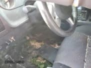 ✅ 2013 Dodge Challenger SXT • VIN: 2C3CDYAGXDH662976 • Lot: 75132514. Wystawiony na Copart z przebiegiem Nie podano. Bezpłatny archiwum sprzedaży aukcyjnych z USA i szczegółowy raport historii pojazdu na DreamBid. Zdjęcie 8.