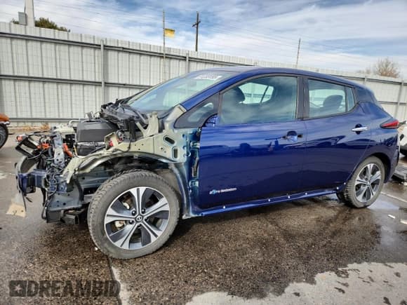 ✅ 2019 Nissan LEAF S • VIN: 1N4AZ1CP6KC314574 • Лот: 91233155. Опубликован ранее на Copart с пробегом 40 812 миль. Бесплатный доступ к архиву аукционных продаж из США и подробный отчёт об истории автомобиля на DreamBid. Изображение 1.