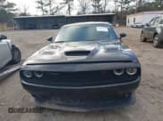 ✅ 2020 Dodge Challenger R/T Scat Pack Widebody • VIN: 2C3CDZFJ7LH239877 • Lot: 41623891. Wystawiony na IAAI z przebiegiem 40 370 mil. Bezpłatny archiwum sprzedaży aukcyjnych z USA i szczegółowy raport historii pojazdu na DreamBid. Zdjęcie 12.