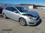 ✅ 2018 Ford Focus SE • VIN: 1FADP3FE7JL286226 • Lot: 43619631. Wystawiony na IAAI z przebiegiem 97 842 mil. Bezpłatny archiwum sprzedaży aukcyjnych z USA i szczegółowy raport historii pojazdu na DreamBid. Zdjęcie 1.