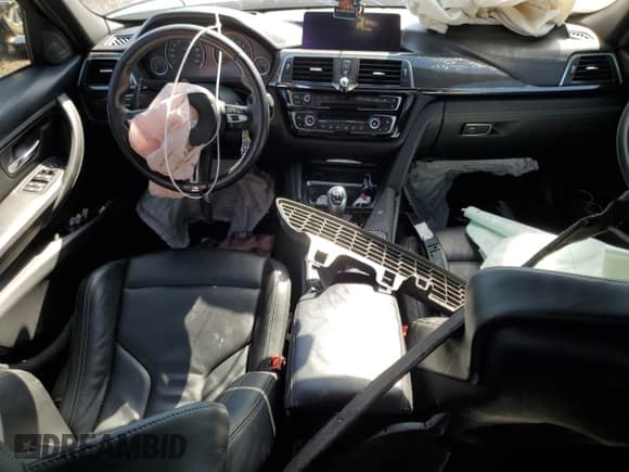 ✅ 2018 BMW M3 • VIN: WBS8M9C51J5K98686 • Lot: 53210614. Listed on Copart with Not provided. Free auction sales archive from the USA and detailed vehicle history report at DreamBid. Image 8.