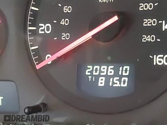 ✅ 2001 Volvo V70 • VIN: YV1SW53D511135645 • Lot: 42270223. Wystawiony na IAAI z przebiegiem 209 610 mil. Bezpłatny archiwum sprzedaży aukcyjnych z USA i szczegółowy raport historii pojazdu na DreamBid. Zdjęcie 15.