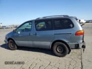 ✅ 2000 Toyota Sienna CE • VIN: 4T3ZF19C9YU222343 • Lot: 69520224. Listed on Copart with 524,710 mi. Free auction sales archive from the USA and detailed vehicle history report at DreamBid. Image 2.