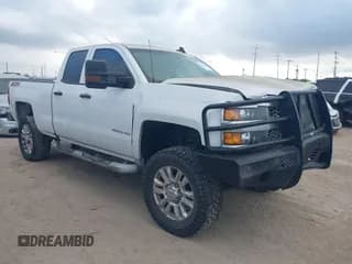 ✅ 2019 Chevrolet Silverado 2500HD Work Truck • VIN: 2GC2KREG3K1114840 • Лот: 43522926. Опубликован ранее на IAAI с пробегом 208 037 миль. Бесплатный доступ к архиву аукционных продаж из США и подробный отчёт об истории автомобиля на DreamBid. Изображение 1.