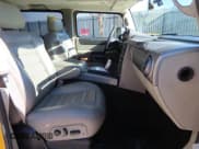 ✅ 2004 Hummer H2 • VIN: 5GRGN23U34H109889 • Лот: 85580325. Опубликован ранее на Copart с пробегом 122 008 миль. Бесплатный доступ к архиву аукционных продаж из США и подробный отчёт об истории автомобиля на DreamBid. Изображение 5.