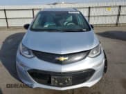 ✅ 2017 Chevrolet Bolt EV Premier • VIN: 1G1FX6S07H4145796 • Lot: 80931704. Wystawiony na Copart z przebiegiem 163 280 mil. Bezpłatny archiwum sprzedaży aukcyjnych z USA i szczegółowy raport historii pojazdu na DreamBid. Zdjęcie 5.