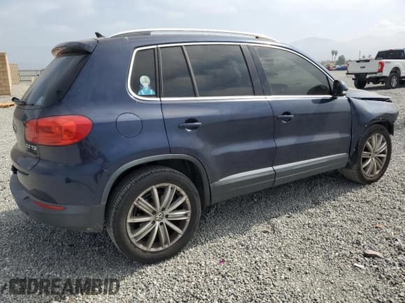 ✅ 2012 Volkswagen Tiguan SE • VIN: WVGAV7AX2CW551375 • Lot: 58834985. Listed on Copart with 95,892 mi. Free auction sales archive from the USA and detailed vehicle history report at DreamBid. Image 3.
