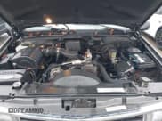 ✅ 1999 Chevrolet Tahoe Z71 • VIN: 1GNEK13R0XJ394241 • Lot: 43808424. Listed on IAAI with 220,530 mi. Free auction sales archive from the USA and detailed vehicle history report at DreamBid. Image 10.