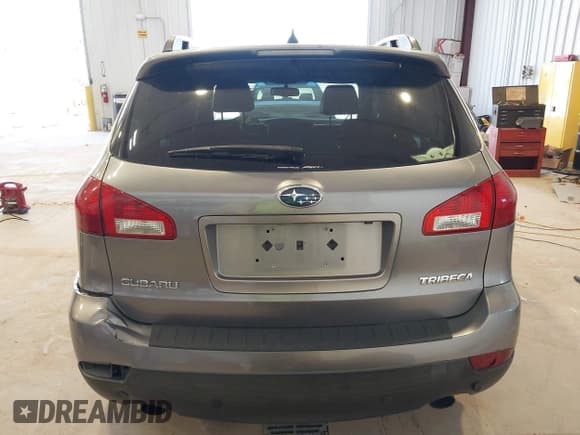 ✅ 2008 Subaru Tribeca Limited • VIN: 4S4WX93D784418614 • Lot: 42365392. Listed on IAAI with 232,006 mi. Free auction sales archive from the USA and detailed vehicle history report at DreamBid. Image 16.