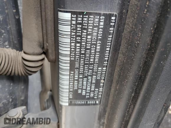 ✅ 2014 Volkswagen Beetle 2.0L TDI • VIN: 3VWJL7AT2EM647028 • Лот: 55155265. Опубликован ранее на Copart с пробегом Не указан. Бесплатный доступ к архиву аукционных продаж из США и подробный отчёт об истории автомобиля на DreamBid. Изображение 12.