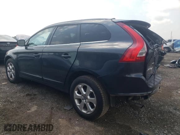 ✅ 2013 Volvo XC60 3.2L • VIN: YV4940DL6D2434530 • Лот: 60092075. Опубликован ранее на Copart с пробегом 133 493 миль. Бесплатный доступ к архиву аукционных продаж из США и подробный отчёт об истории автомобиля на DreamBid. Изображение 2.