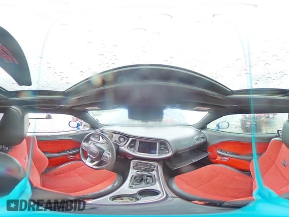 ✅ 2020 Dodge Challenger R/T Scat Pack Widebody • VIN: 2C3CDZFJ1LH187629 • Lot: 84500424. Wystawiony na Copart z przebiegiem 18 084 mil. Bezpłatny archiwum sprzedaży aukcyjnych z USA i szczegółowy raport historii pojazdu na DreamBid. Zdjęcie 13.