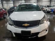 ✅ 2017 Chevrolet Traverse LS • VIN: 1GNKVFKDXHJ203214 • Lot: 87196145. Wystawiony na Copart z przebiegiem 141 399 mil. Bezpłatny archiwum sprzedaży aukcyjnych z USA i szczegółowy raport historii pojazdu na DreamBid. Zdjęcie 5.