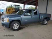 ✅ 2008 Chevrolet Silverado 1500 1LT • VIN: 2GCEK19J981223901 • Lot: 56971695. Listed on Copart with 95,436 mi. Free auction sales archive from the USA and detailed vehicle history report at DreamBid. Image 1.