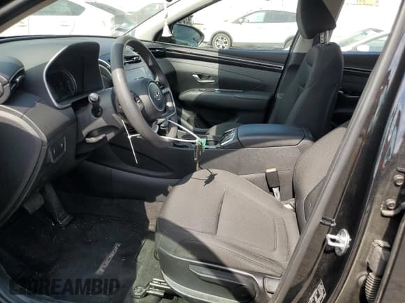 ✅ 2023 Hyundai Tucson SE • VIN: 5NMJA3AE6PH173481 • Lot: 74265554. Wystawiony na Copart z przebiegiem 25 253 mil. Bezpłatny archiwum sprzedaży aukcyjnych z USA i szczegółowy raport historii pojazdu na DreamBid. Zdjęcie 7.