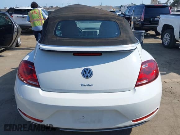 ✅ 2017 Volkswagen Beetle S • VIN: 3VW517AT5HM822139 • Лот: 42778864. Опубликован ранее на IAAI с пробегом 62 923 миль. Бесплатный доступ к архиву аукционных продаж из США и подробный отчёт об истории автомобиля на DreamBid. Изображение 16.