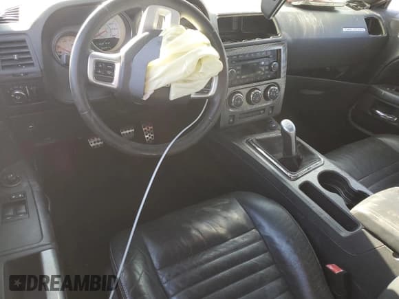 ✅ 2012 Dodge Challenger R/T • VIN: 2C3CDYBT3CH243653 • Lot: 77431414. Wystawiony na Copart z przebiegiem 34 794 mil. Bezpłatny archiwum sprzedaży aukcyjnych z USA i szczegółowy raport historii pojazdu na DreamBid. Zdjęcie 8.