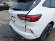 ✅ 2024 Ford Escape ST-Line Elite • VIN: 1FMCU9PA3RUA36917 • Лот: 41718648. Опубликован ранее на IAAI с пробегом 925 миль. Бесплатный доступ к архиву аукционных продаж из США и подробный отчёт об истории автомобиля на DreamBid. Изображение 17.