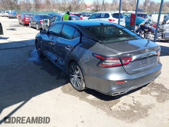 ✅ 2022 Nissan Maxima SV • VIN: 1N4AA6CV8NC503749 • Лот: 41835716. Опубликован ранее на IAAI с пробегом 52 148 миль. Бесплатный доступ к архиву аукционных продаж из США и подробный отчёт об истории автомобиля на DreamBid. Изображение 3.