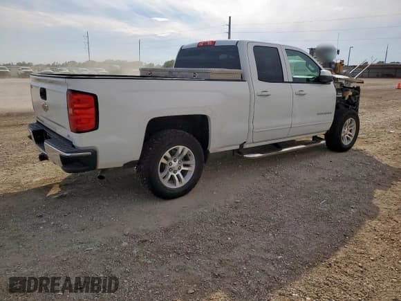✅ 2016 Chevrolet Silverado 1500 LT • VIN: 1GCRCREC5GZ292739 • Лот: 84628945. Опубликован ранее на Copart с пробегом 157 111 миль. Бесплатный доступ к архиву аукционных продаж из США и подробный отчёт об истории автомобиля на DreamBid. Изображение 3.