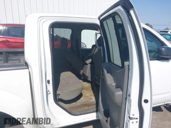 ✅ 2018 Nissan Frontier SV • VIN: 1N6AD0ER3JN747271 • Lot: 42961542. Listed on IAAI with Not provided. Free auction sales archive from the USA and detailed vehicle history report at DreamBid. Image 8.