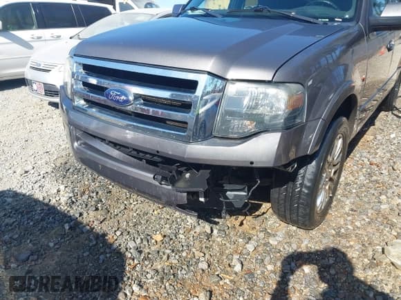 ✅ 2014 Ford Expedition Max Limited • VIN: 1FMJK1K54EEF41524 • Лот: 43694092. Опубликован ранее на IAAI с пробегом 268 691 миль. Бесплатный доступ к архиву аукционных продаж из США и подробный отчёт об истории автомобиля на DreamBid. Изображение 6.