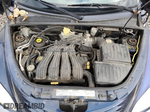 ✅ 2002 Chrysler PT Cruiser • VIN: 3C4FY48B62T382721 • Lot: 93733795. Listed on Copart with 171,926 mi. Free auction sales archive from the USA and detailed vehicle history report at DreamBid. Image 11.