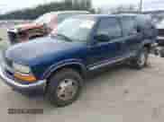 ✅ 2000 Chevrolet Blazer LT • VIN: 1GNDT13W5Y2117966 • Lot: 41439469. Listed on IAAI with Not provided miles. Access the free auction sales archive from the USA and view a detailed vehicle history report at DreamBid. Image 2.