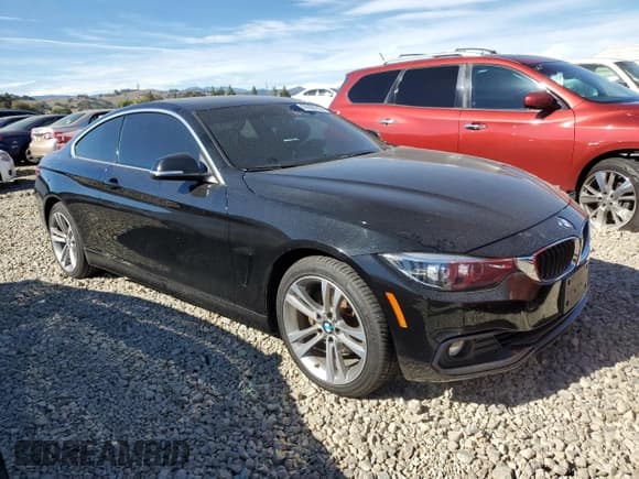 ✅ 2019 BMW 4 Series 430i xDrive • VIN: WBA4W5C50KAE51365 • Lot: 90680715. Listed on Copart with 61,952 mi. Free auction sales archive from the USA and detailed vehicle history report at DreamBid. Image 4.