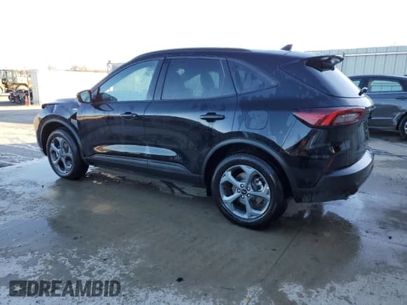 ✅ 2025 Ford Escape ST-Line Select • VIN: 1FMCU9NA7SUB23759 • Лот: 92727315. Опубликован ранее на Copart с пробегом 21 030 миль. Бесплатный доступ к архиву аукционных продаж из США и подробный отчёт об истории автомобиля на DreamBid. Изображение 2.