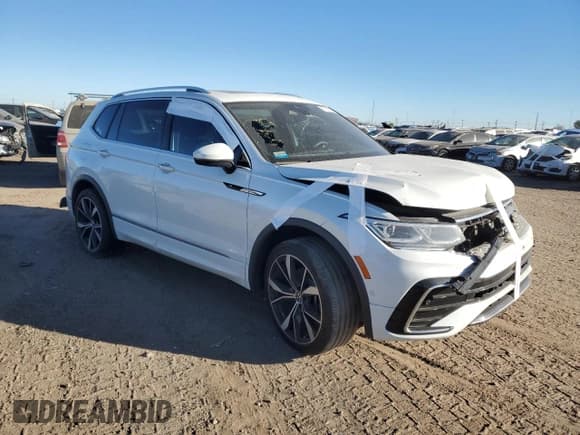 ✅ 2023 Volkswagen Tiguan SEL R-Line • VIN: 3VV4B7AX6PM047171 • Lot: 87121295. Listed on Copart with 35,623 mi. Free auction sales archive from the USA and detailed vehicle history report at DreamBid. Image 4.