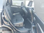 ✅ 2017 Toyota Highlander XLE • VIN: 5TDJZRFH0HS370238 • Lot: 42161298. Listed on IAAI with 123,601 mi. Free auction sales archive from the USA and detailed vehicle history report at DreamBid. Image 8.