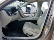 ✅ 2023 Volvo S60 Plus Dark Theme • VIN: 7JRL12TW2PG236562 • Лот: 82007625. Опубликован ранее на Copart с пробегом 10 851 миль. Бесплатный доступ к архиву аукционных продаж из США и подробный отчёт об истории автомобиля на DreamBid. Изображение 7.