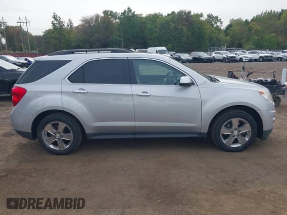 ✅ 2015 Chevrolet Equinox LT • VIN: 2GNALCEK0F6439097 • Lot: 43341660. Wystawiony na IAAI z przebiegiem 74 668 mil. Bezpłatny archiwum sprzedaży aukcyjnych z USA i szczegółowy raport historii pojazdu na DreamBid. Zdjęcie 13.
