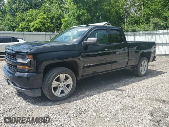 ✅ 2019 Chevrolet Silverado 1500 Custom • VIN: 2GCVKMEC4K1164224 • Lot: 59014405. Wystawiony na Copart z przebiegiem 62 794 mil. Bezpłatny archiwum sprzedaży aukcyjnych z USA i szczegółowy raport historii pojazdu na DreamBid. Zdjęcie 1.