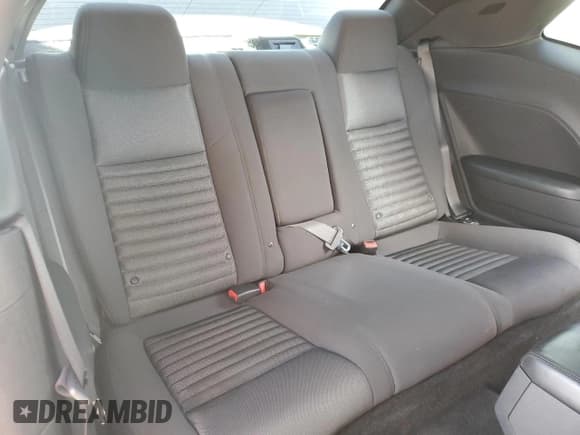 ✅ 2012 Dodge Challenger R/T Plus • VIN: 2C3CDYBT2CH174857 • Lot: 84925794. Wystawiony na Copart z przebiegiem Nie podano. Bezpłatny archiwum sprzedaży aukcyjnych z USA i szczegółowy raport historii pojazdu na DreamBid. Zdjęcie 10.