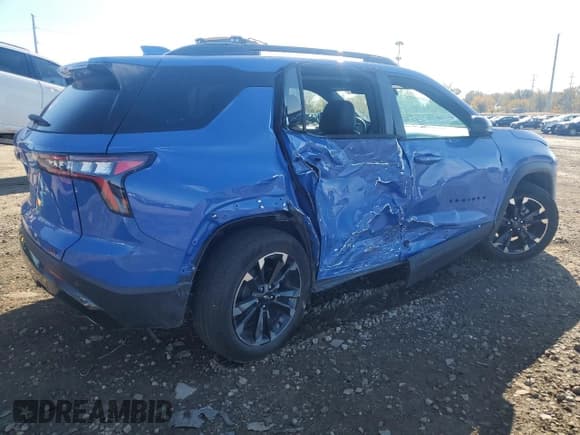 ✅ 2025 Chevrolet Equinox AWD RS • VIN: 3GNAXTEG1SL215990 • Lot: 87186235. Listed on Copart with 4,455 mi. Free auction sales archive from the USA and detailed vehicle history report at DreamBid. Image 3.