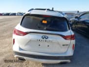 ✅ 2023 Infiniti QX50 Sport • VIN: 3PCAJ5FA0PF111108 • Lot: 41075048. Wystawiony na IAAI z przebiegiem 17 502 mil. Bezpłatny archiwum sprzedaży aukcyjnych z USA i szczegółowy raport historii pojazdu na DreamBid. Zdjęcie 15.