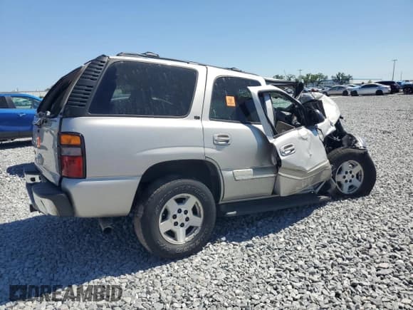 ✅ 2006 Chevrolet Tahoe LT • VIN: 1GNEC13Z86R138085 • Lot: 49604045. Wystawiony na Copart z przebiegiem Nie podano. Bezpłatny archiwum sprzedaży aukcyjnych z USA i szczegółowy raport historii pojazdu na DreamBid. Zdjęcie 3.