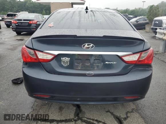 ✅ 2011 Hyundai Sonata GLS • VIN: 5NPEB4AC1BH107001 • Lot: 61026234. Listed on Copart with 168,695 mi. Free auction sales archive from the USA and detailed vehicle history report at DreamBid. Image 6.