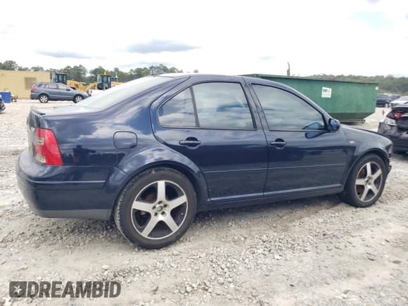 ✅ 2000 Volkswagen Jetta GLS • VIN: 3VWSE29M7YM028198 • Lot: 73648504. Listed on Copart with 265,184 mi. Free auction sales archive from the USA and detailed vehicle history report at DreamBid. Image 3.