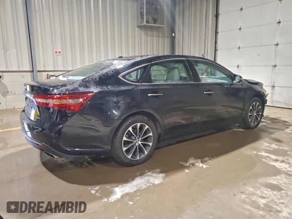 ✅ 2018 Toyota Avalon XLE Premium • VIN: 4T1BK1EB6JU289295 • Lot: 95447945. Wystawiony na Copart z przebiegiem 32 328 mil. Bezpłatny archiwum sprzedaży aukcyjnych z USA i szczegółowy raport historii pojazdu na DreamBid. Zdjęcie 3.