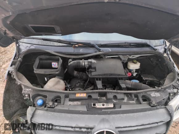 ✅ 2020 Mercedes-Benz Sprinter • VIN: W1W4EBHY6LT030247 • Lot: 45239795. Wystawiony na Copart z przebiegiem Nie podano. Bezpłatny archiwum sprzedaży aukcyjnych z USA i szczegółowy raport historii pojazdu na DreamBid. Zdjęcie 12.