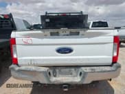 ✅ 2018 Ford F-250 XL • VIN: 1FT7W2B67JED00262 • Lot: 42989329. Listed on IAAI with 153,893 mi. Free auction sales archive from the USA and detailed vehicle history report at DreamBid. Image 16.