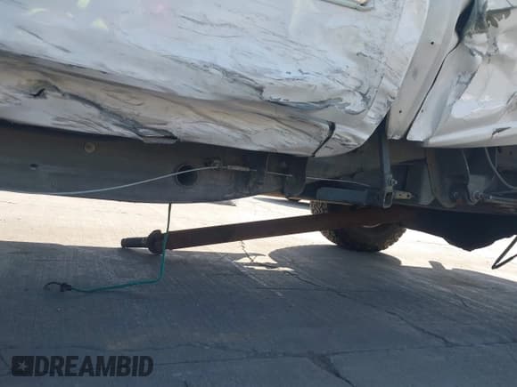 ✅ 2006 Chevrolet Silverado 2500HD LT3 • VIN: 1GCHK23D66F147100 • Лот: 42173062. Опубликован ранее на IAAI с пробегом 227 592 миль. Бесплатный доступ к архиву аукционных продаж из США и подробный отчёт об истории автомобиля на DreamBid. Изображение 17.