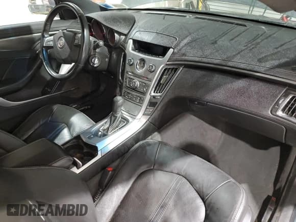 ✅ 2013 Cadillac CTS Performance • VIN: 1G6DL1E33D0123656 • Лот: 86128185. Опубликован ранее на Copart с пробегом 93 983 миль. Бесплатный доступ к архиву аукционных продаж из США и подробный отчёт об истории автомобиля на DreamBid. Изображение 8.