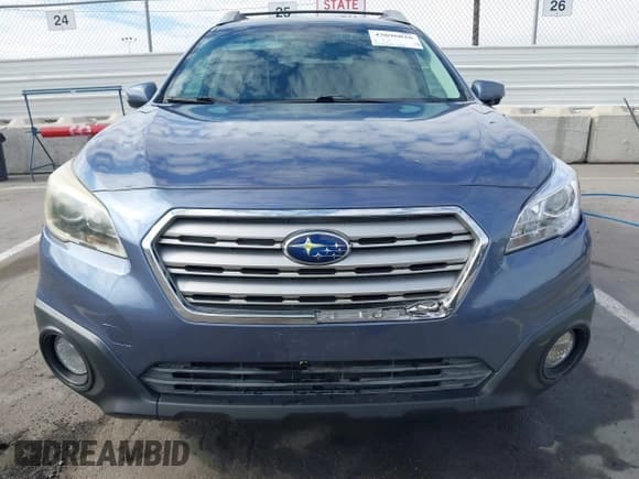 ✅ 2015 Subaru Outback Premium • VIN: 4S4BSAFC8F3236831 • Lot: 43696026. Wystawiony na IAAI z przebiegiem 86 409 mil. Bezpłatny archiwum sprzedaży aukcyjnych z USA i szczegółowy raport historii pojazdu na DreamBid. Zdjęcie 12.