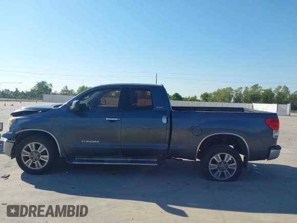 ✅ 2008 Toyota Tundra • VIN: 5TFRU54148X011064 • Lot: 43421865. Wystawiony na IAAI z przebiegiem 306 435 mil. Bezpłatny archiwum sprzedaży aukcyjnych z USA i szczegółowy raport historii pojazdu na DreamBid. Zdjęcie 14.